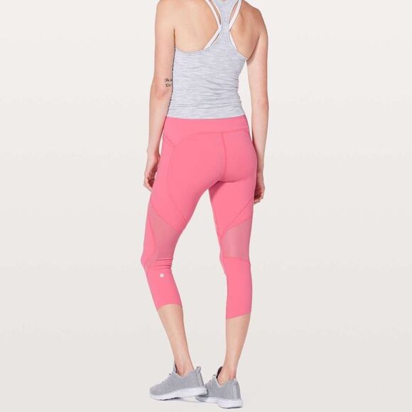 Lululemon On Pace Crop 21” Hot Pink Glossy Nulux Fast Free Pockets Like New 4 - Picture 5 of 12